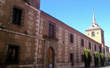 Colegio de San Ciriaco y Santa Paula o de Málaga colegio-san-ciriaco-santa-paula-malaga