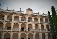 El Patio de Santo Tomás de Villanueva o del Colegio Mayor de San Ildefonso El Patio de Santo Tomás de Villanueva o del Colegio Mayor de San Ildefonso