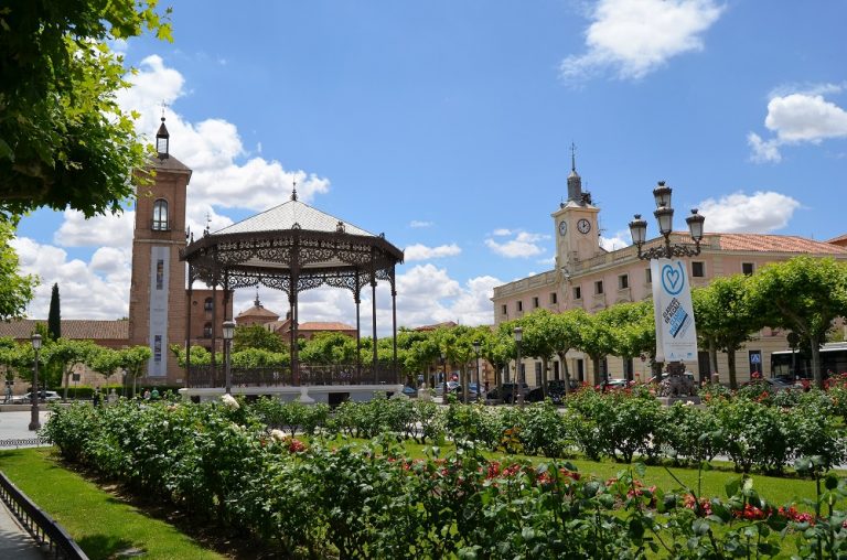 El Paseo, plaza de Cervantes, Alcalá de Henares