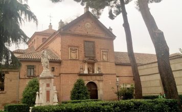 Convento de carmelitas del Corpus Christi o de Afuera