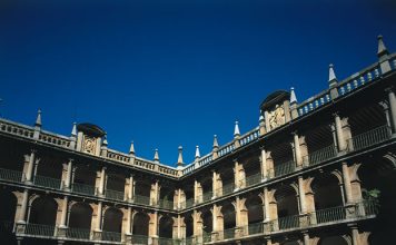 El Colegio Mayor de San Ildefonso, Universidad de Alcalá de Henares El Colegio Mayor de San Ildefonso, Universidad de Alcalá de Henares