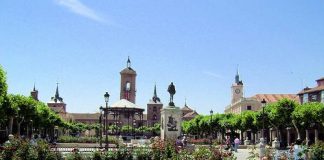 Algunas de las principales calles y plazas del centro histórico de Alcalá de Henares Algunas de las principales calles y plazas del centro histórico de Alcalá de Henares