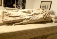 Sepulcro del arzobispo de Toledo Carrillo de Acuña Sepulcro del arzobispo de Toledo Carrillo de Acuña