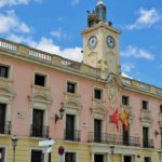 Descubre la historia y el legado del Ayuntamiento de Alcalá de Henares