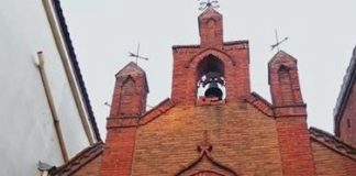 Antiguo Colegio de Adoratrices de Alcalá de Henares Antiguo colegio de Adoratrices de Alcalá de Henares