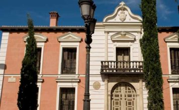 Colegio Hospital de San Lucas y San Nicolás de Alcalá de Henares Colegio Hospital de San Lucas y San Nicolás de Alcalá de Henares