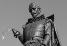 La estatua de Miguel de Cervantes de Alcalá de Henares La estatua de Miguel de Cervantes de Alcalá de Henares