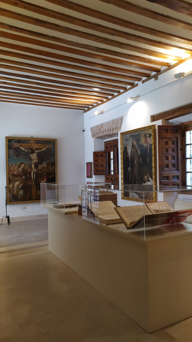 Sala Histórica de la Sociedad de Condueños, Alcalá de Henares Sala Histórica de la Sociedad de Condueños, Alcalá de Henares